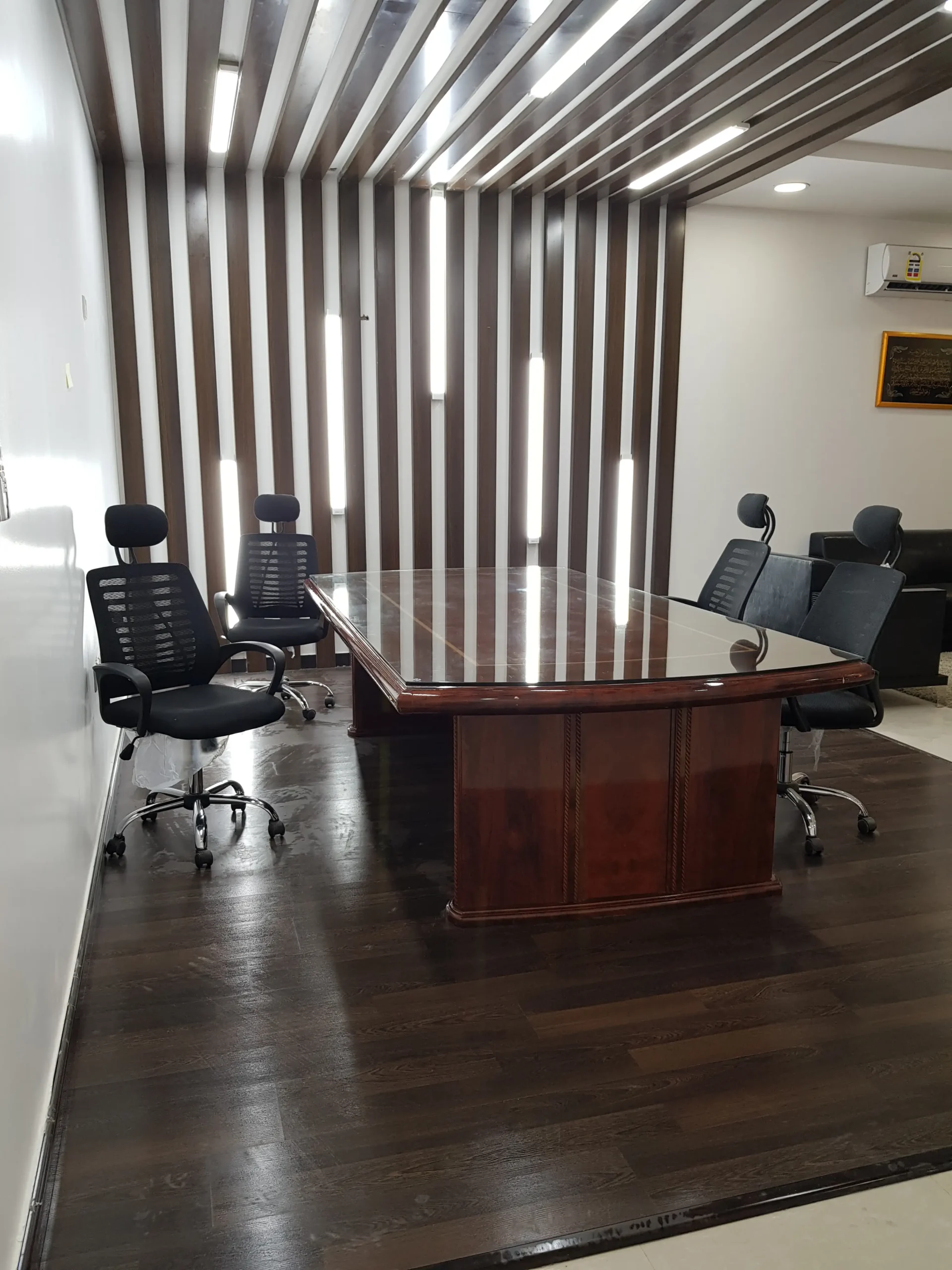 انشاء وتجهيز المقر الادارى لمجموعة القفارى الطبية